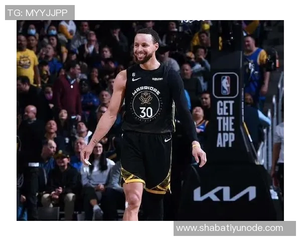 库里新赛季力争突破180俱乐部助教强调这是个人标杆非最终目标 库里新赛季力争突破180俱乐部助教强调这是个人标杆非最终目标