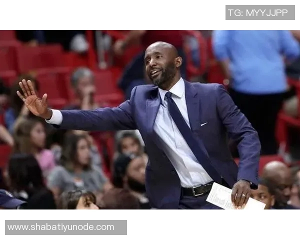 科林斯表示将以积极心态迎接比赛感恩每天能以良好状态出战