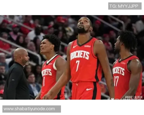 绿军力争四连胜对决火箭首发阵容曝光普理查德怀特布朗米诺特科塔齐上阵